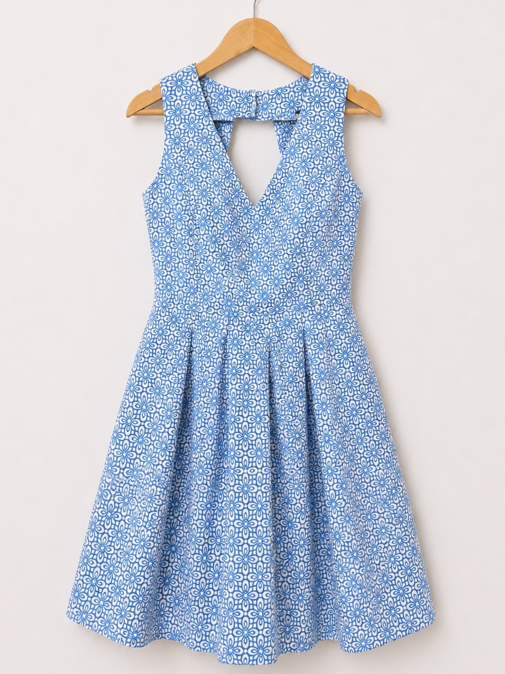 Banana Republic Blue White Fit & Flare Jacquard Dress Size 4 Sleeveless